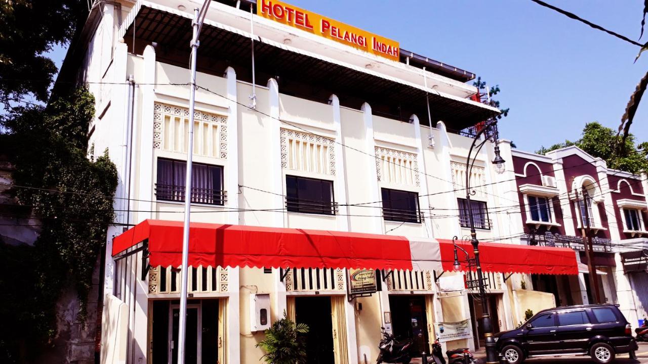 Hotel Pelangi Indah Семаранг Екстер'єр фото