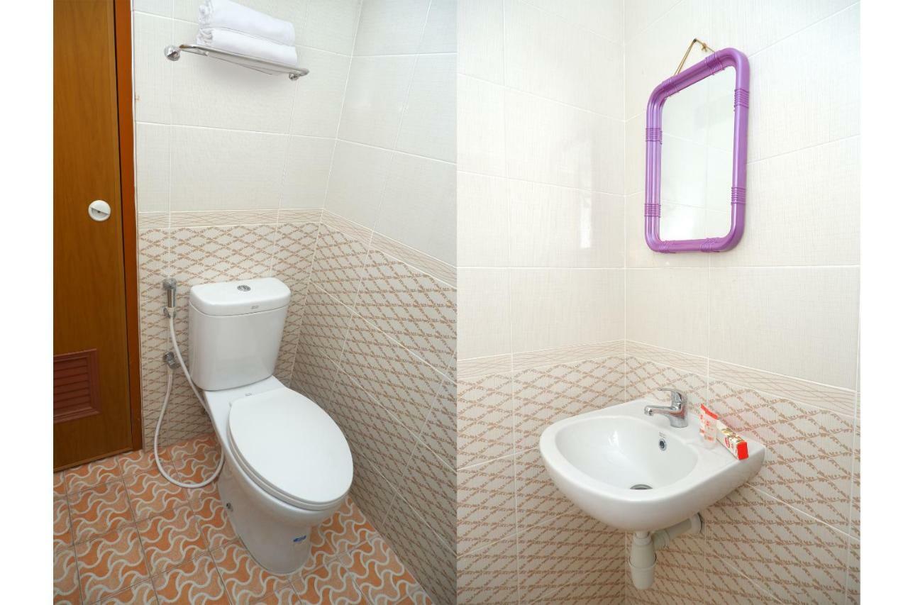Hotel Pelangi Indah Семаранг Екстер'єр фото